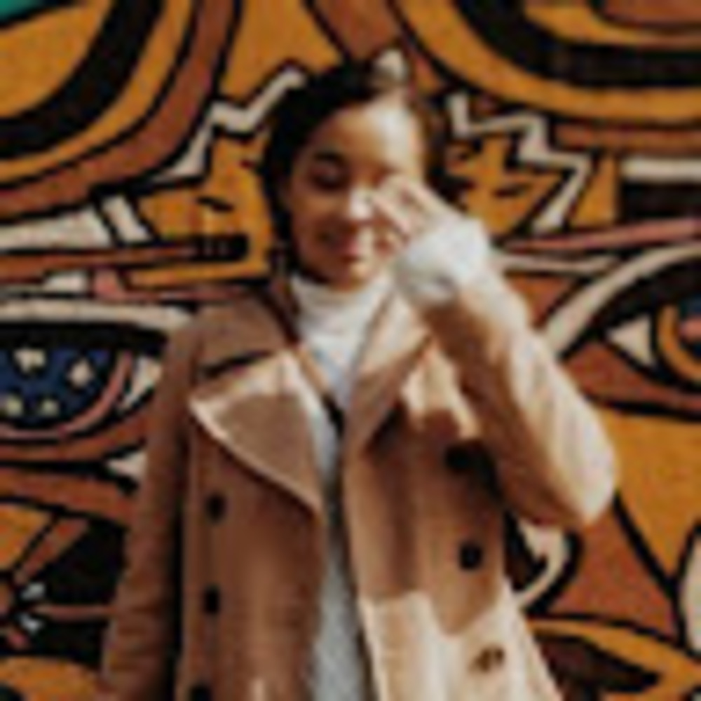 Meet your Posher, Anais